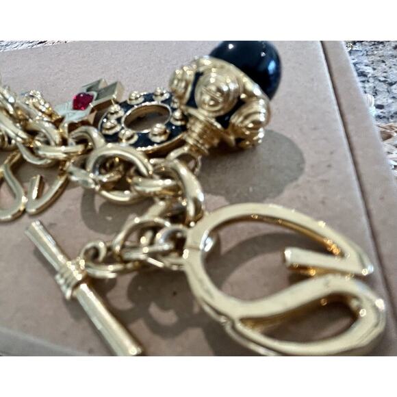 RARE St. John Signature Emblem Charm Bracelet Toggle Runway Gold +BONUS Earrings - Picture 7 of 9